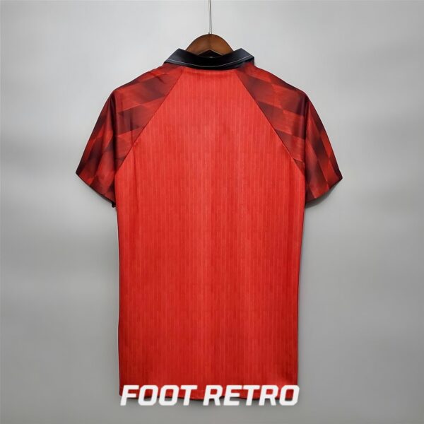 MAILLOT RETRO VINTAGE MANCHESTER UNITED HOME 1996-97