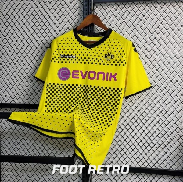 MAILLOT RETRO VINTAGE DORTMUND HOME 2011-12 (3)