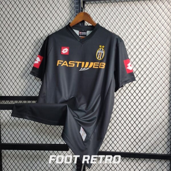 MAILLOT RETRO VINTAGE JUVENTUS AWAY 2001-02